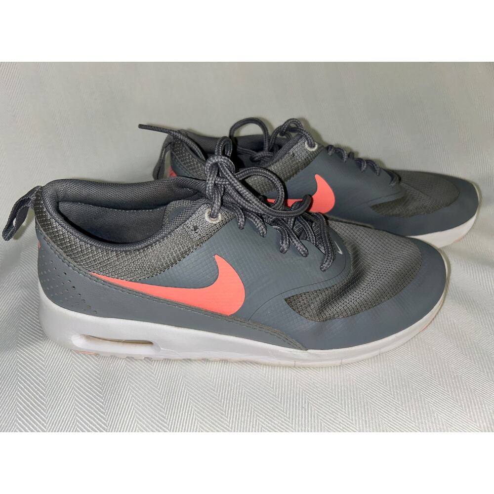 Nike Air Max Thea 814444-002 Girls 4.5 Youth Gray Pink Shoes